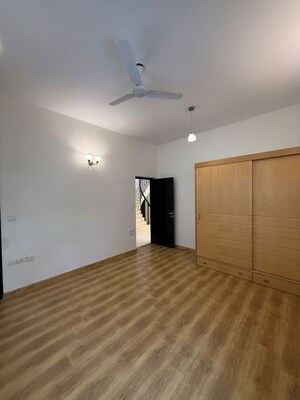 Room in 4 BHK Villa at Prestige Oasis, Rajanukunte – for Rent