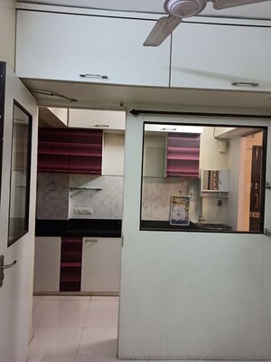 Kitchen in 1.5 BHK Apartment at Ketan Apartments Dadar East, Dadar East – for Rent