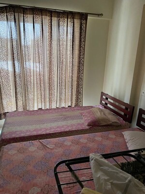 Bedroom in 2 BHK Apartment at Crescent Solitaire, Sakinaka – for Rent