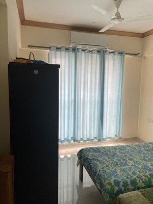 Bedroom in 2 BHK Apartment at Crescent Solitaire, Sakinaka – for Rent