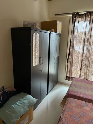 Bedroom in 2 BHK Apartment at Crescent Solitaire, Sakinaka – for Rent
