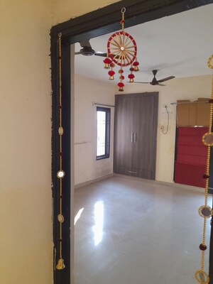 Room in 3 BHK Apartment at BPTP Park 81, Sector 81 – for Sale