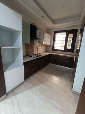 Kitchen in 4 BHK Builder Floor at Sector 16 – for Rent