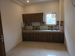 Bedroom in 1 BHK Builder Floor at Palam Vihar Residents Association, Palam Vihar – for Rent