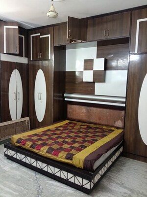 Bedroom in 2 BHK Builder Floor at Sector 35 – for Rent