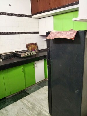 Kitchen in 2 BHK Builder Floor at Sector 35 – for Rent