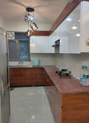 Kitchen in 3 BHK Independent House at Old Dlf – for Sale