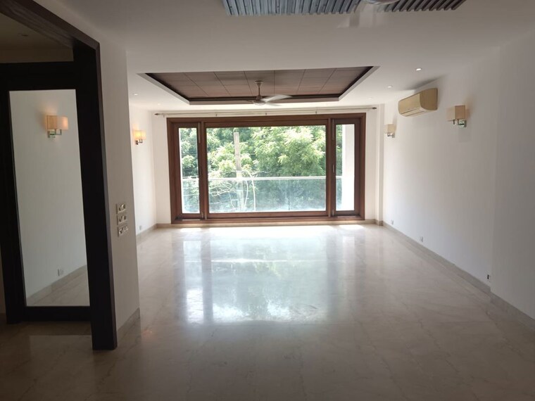 Room, vasant vihar 4 Bedroom 2400 Sq.Ft. Builder Floor In Vasant Vihar Delhi 10798855