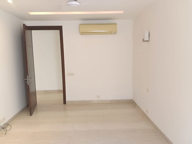 Room, vasant vihar 4 Bedroom 2400 Sq.Ft. Builder Floor In Vasant Vihar Delhi 10798855
