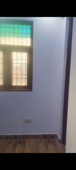 Room in 2 BHK Builder Floor at Mahavir Enclave 1 – for Rent