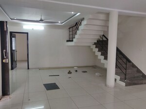 Team Area in 5 BHK Apartment at Hill View Banjara Hills, Banjara Hills – for Rent