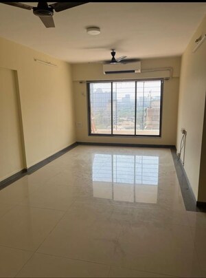Room in 3 BHK Apartment at Sadguru Poonam Heights, Goregaon West – for Rent